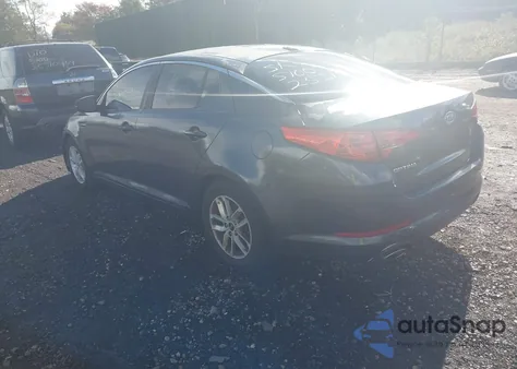 2011 Kia Optima Lx z USA, uszkodzony, nr VIN KNAGM4A73B5058032